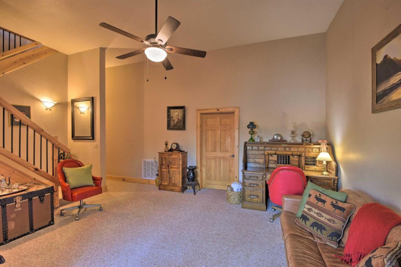 Spacious Lake Santeetlah Cottage With Lake Views! Exterior photo